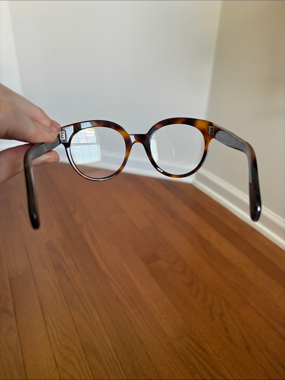 Celine Tortoiseshell Round Eyeglasses - Picture 5 of 11